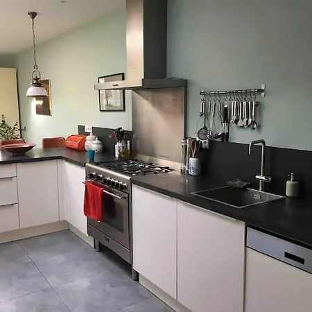 Familyhouse Close To & Haarlem